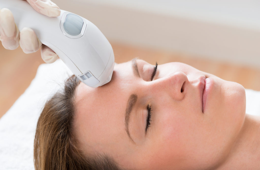 Women undergoing IPL treatment for dry eye at eye doctor clinic